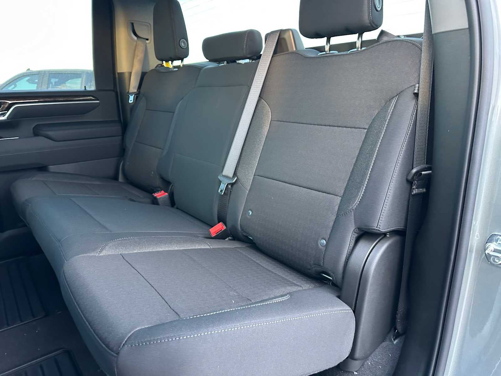 New 2026 GMC Sierra 2500 SLE w/ SLE Convenience Package image 17