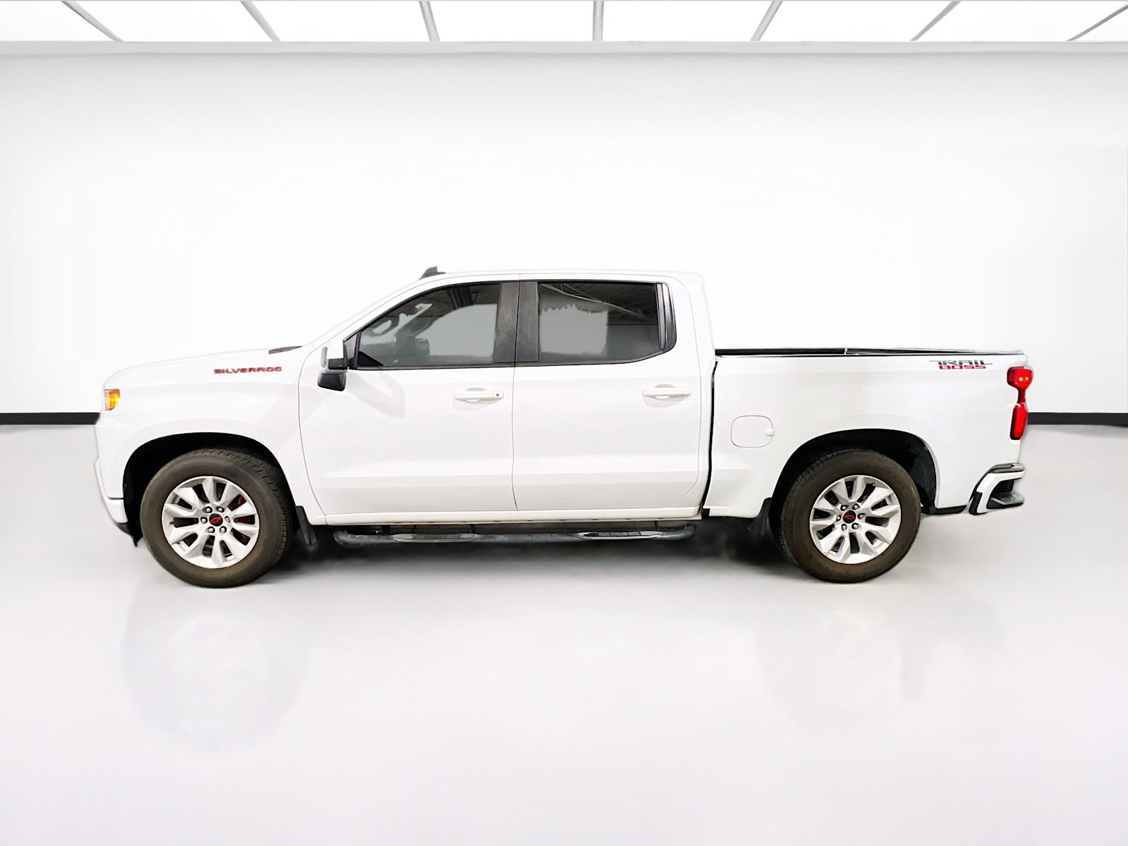 Used 2020 Chevrolet Silverado 1500 Custom w/ Custom Value Package image 22