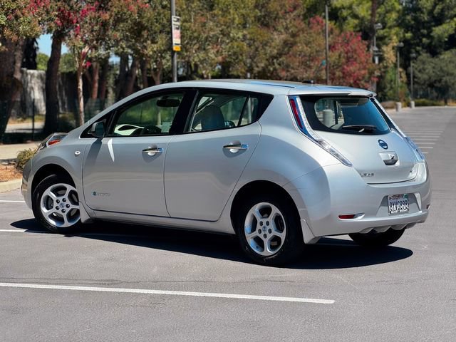 Used 2012 Nissan Leaf SL FWD image 12