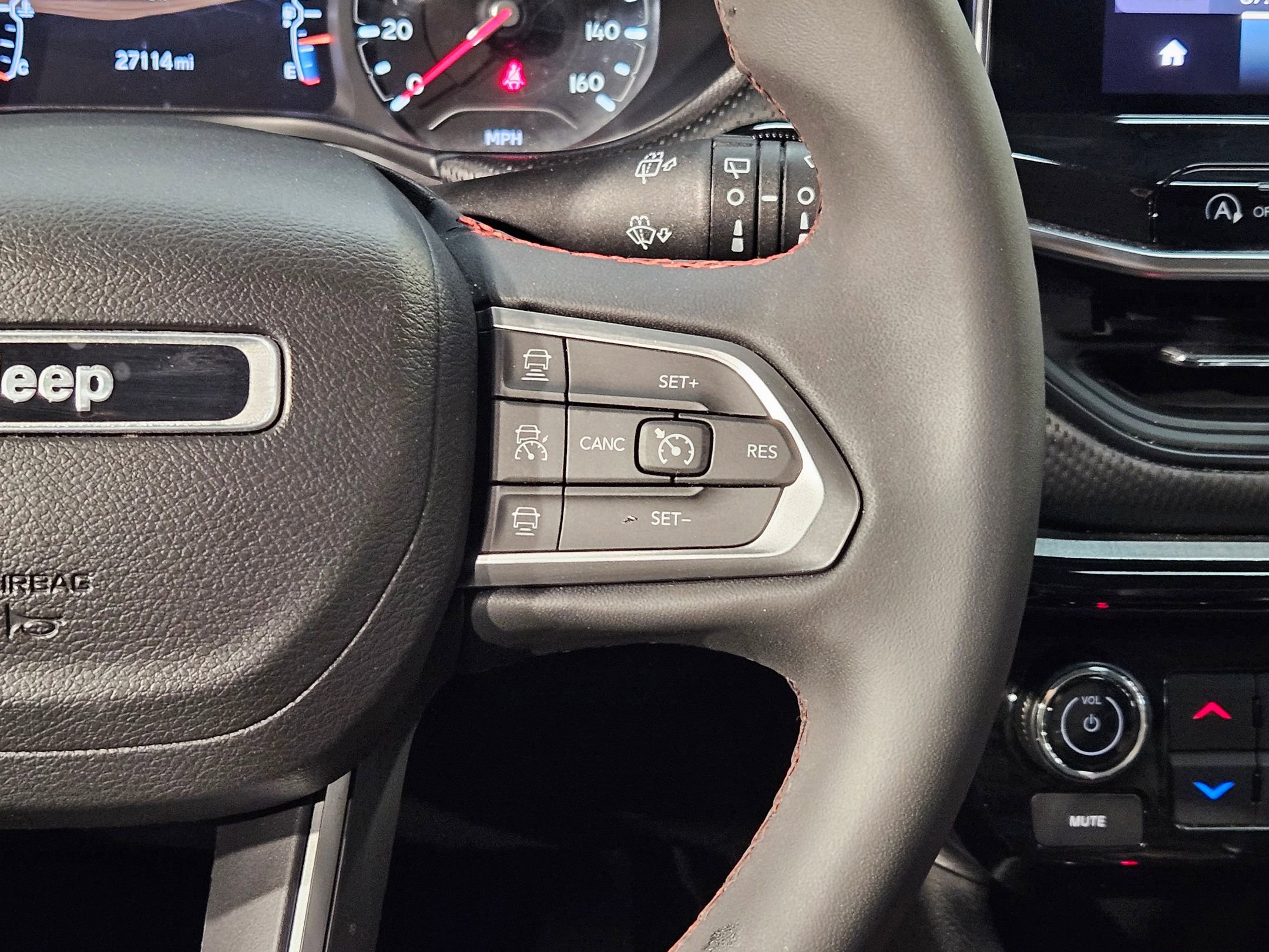 Used 2022 Jeep Compass Trailhawk image 28