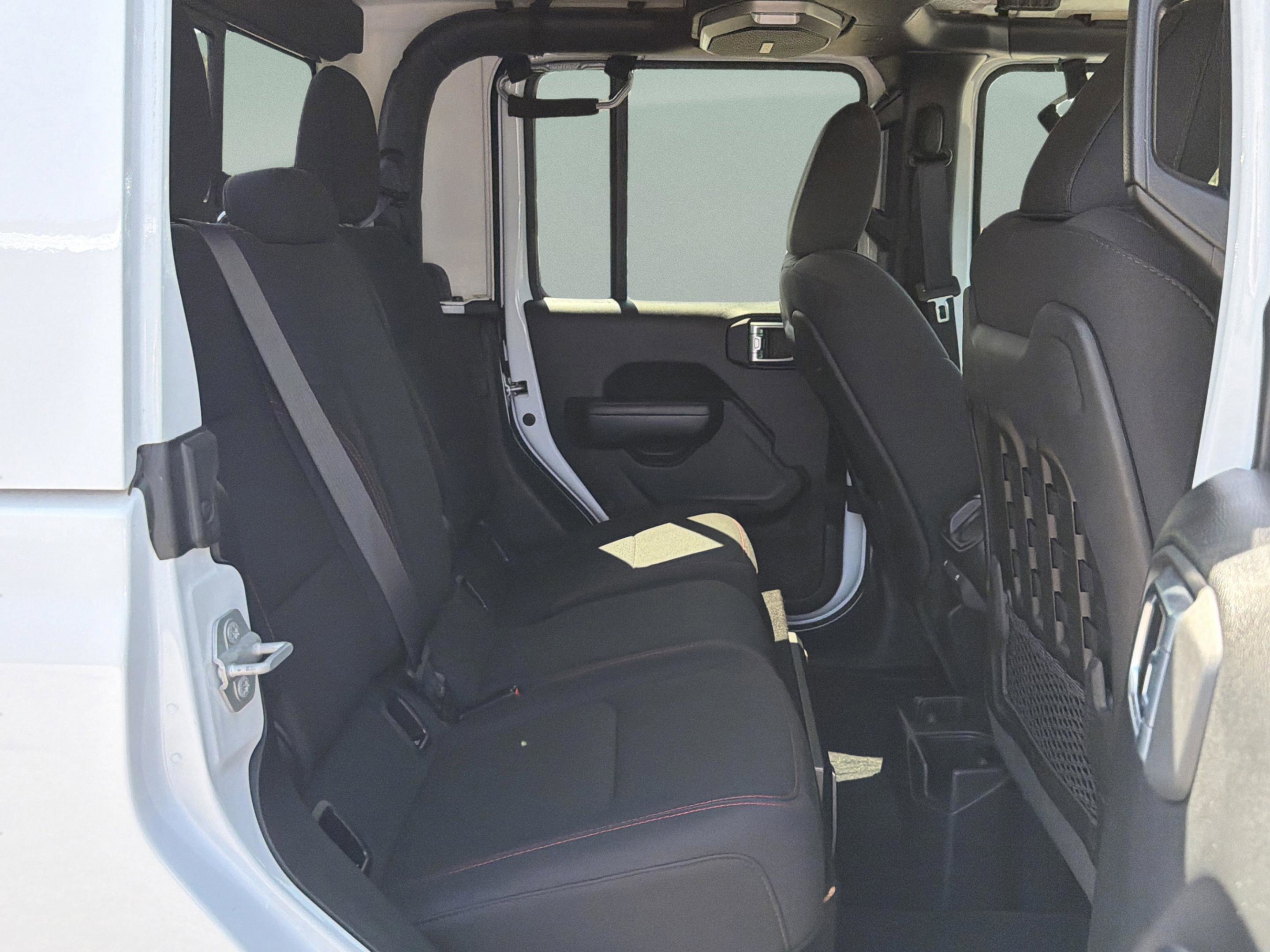 Used 2020 Jeep Gladiator Rubicon image 24