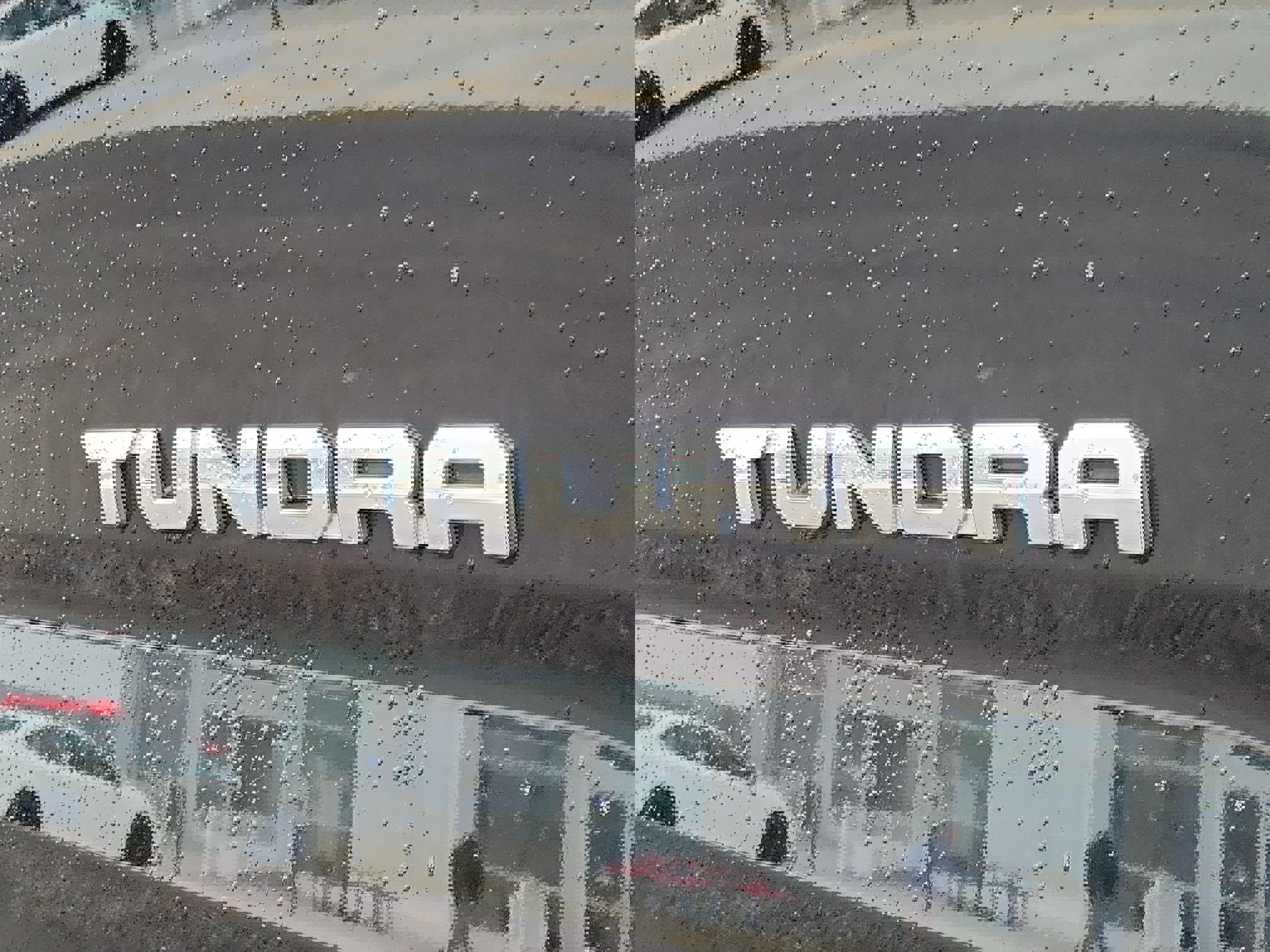 Used 2023 Toyota Tundra Limited image 6