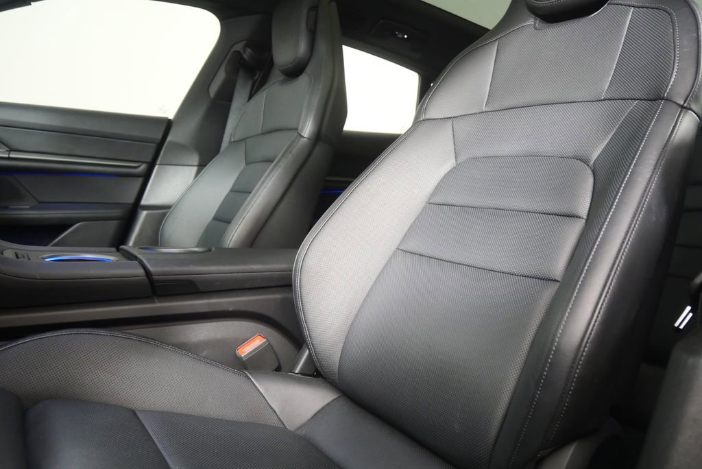 Used 2024 Porsche Taycan 4S AWD/4WD image 11