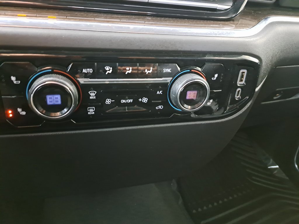 Used 2023 Chevrolet Silverado 1500 LT image 16