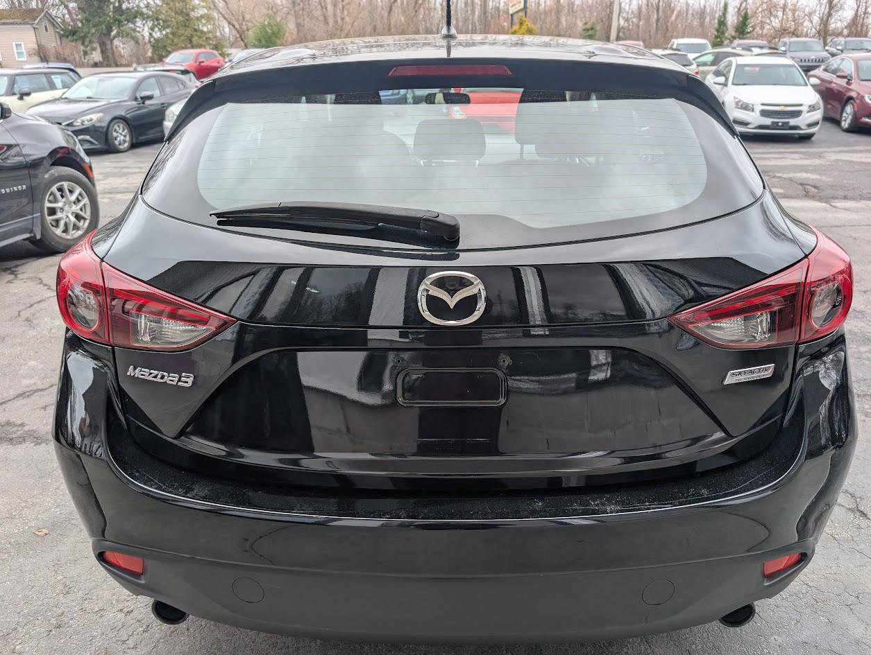Used 2015 MAZDA MAZDA3 i Sport image 9