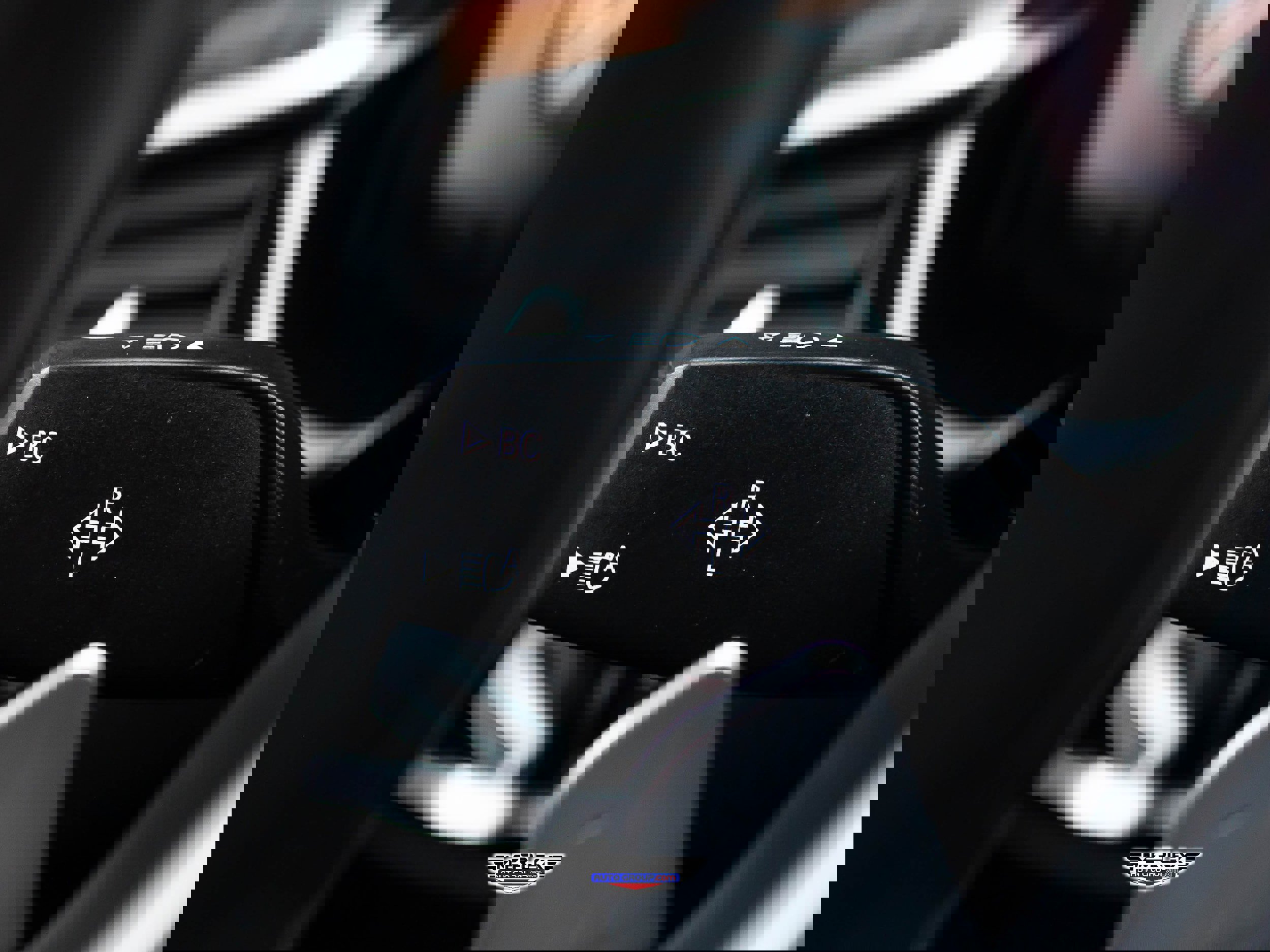 Used 2018 BMW 540i xDrive w/ M Sport Package image 30