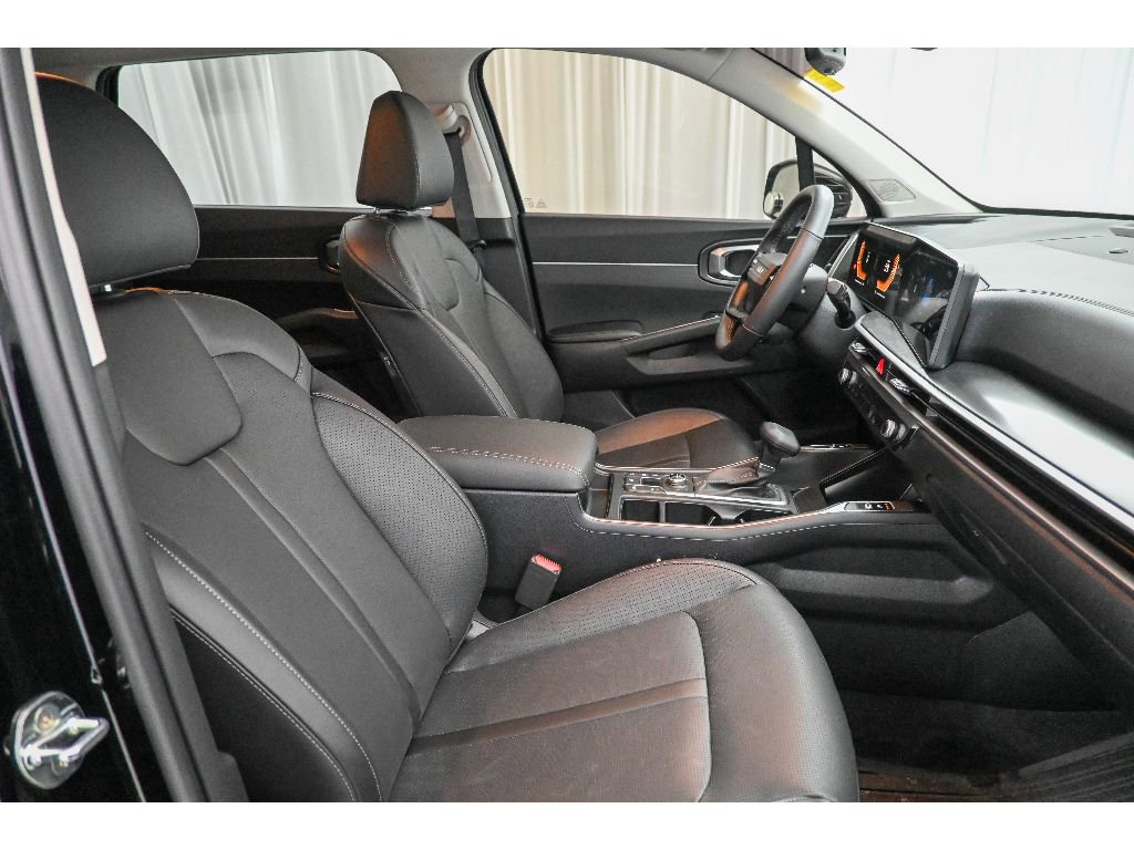 Used 2026 Kia Sorento EX image 15
