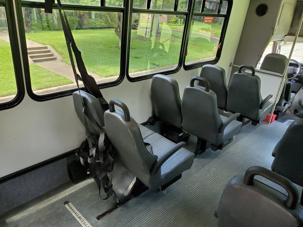 Used 2016 Ford E-350 and Econoline 350 Super Duty w/ Shuttle Bus Prep Package RWD image 32