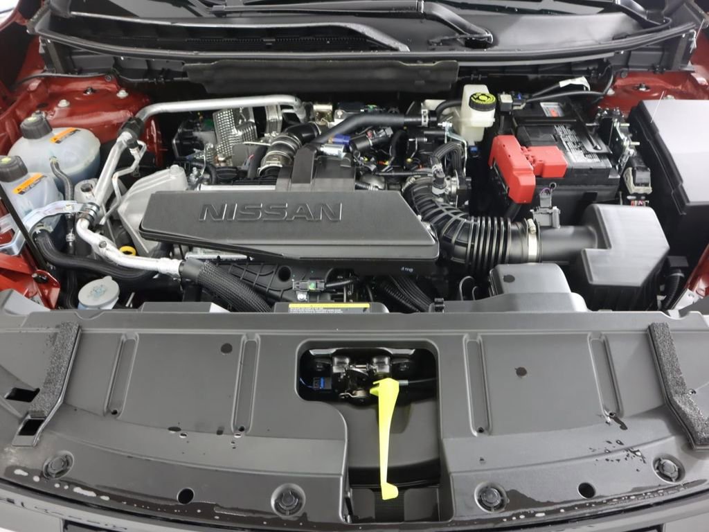 Certified 2025 Nissan Rogue S image 10