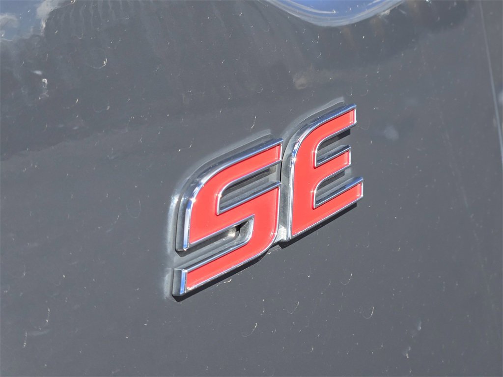 Used 2023 Toyota Corolla SE image 11