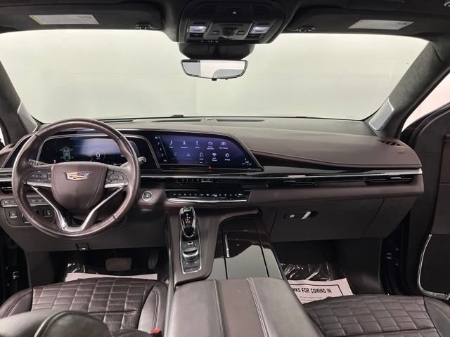 Used 2022 Cadillac Escalade Sport Platinum w/ LPO, ONYX Package AWD/4WD image 41