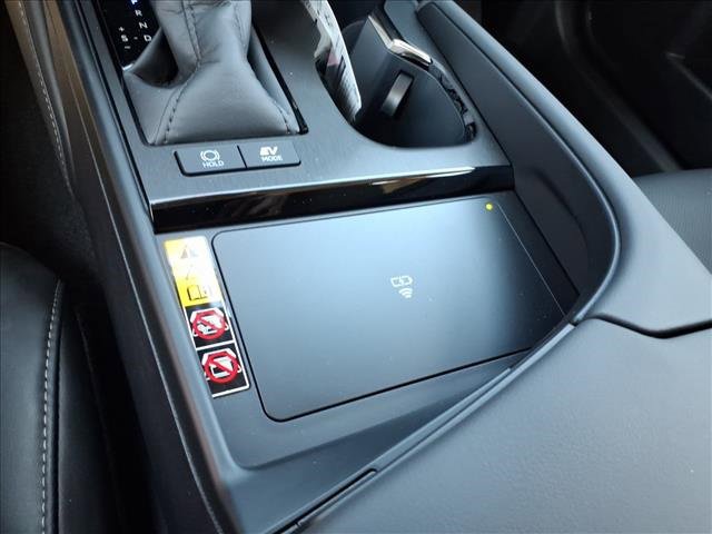 New 2025 Lexus ES 300h Ultra Luxury image 21