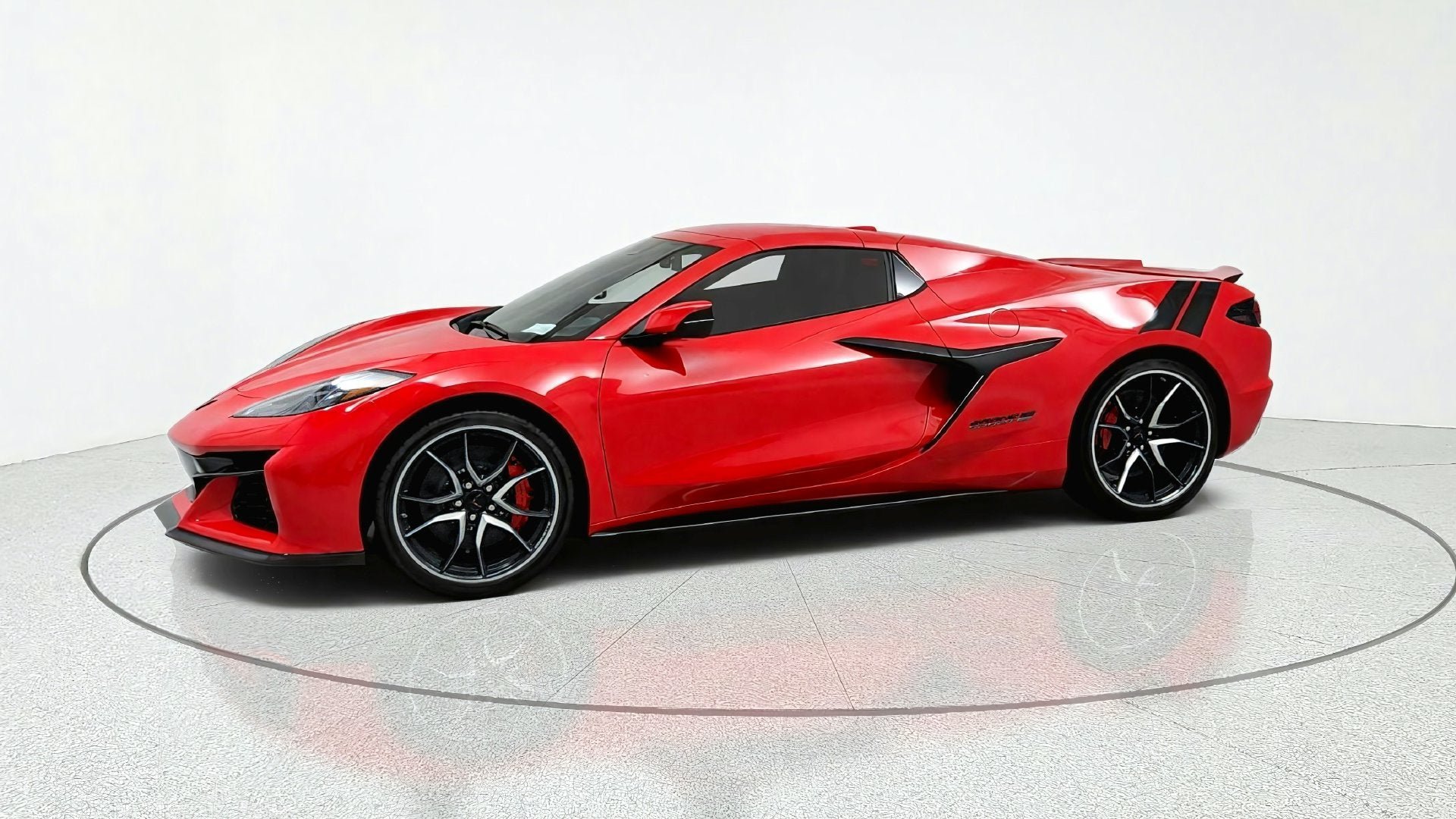 New 2027 Chevrolet Corvette Grand Sport w/ Battery Protection Package RWD image 2
