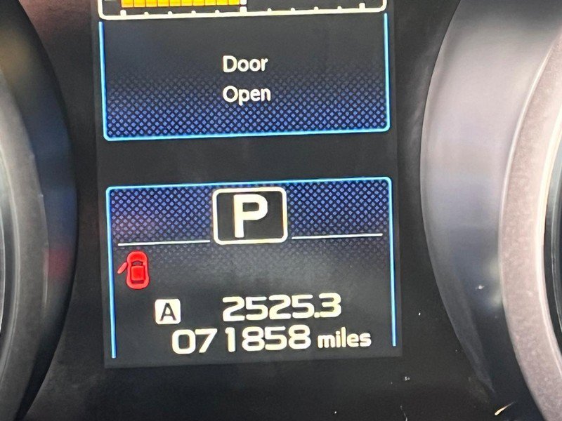 Used 2018 Subaru Outback 2.5i Premium image 15