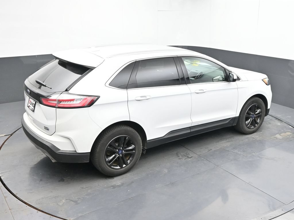 Used 2019 Ford Edge SEL w/ Equipment Group 201A AWD/4WD image 21