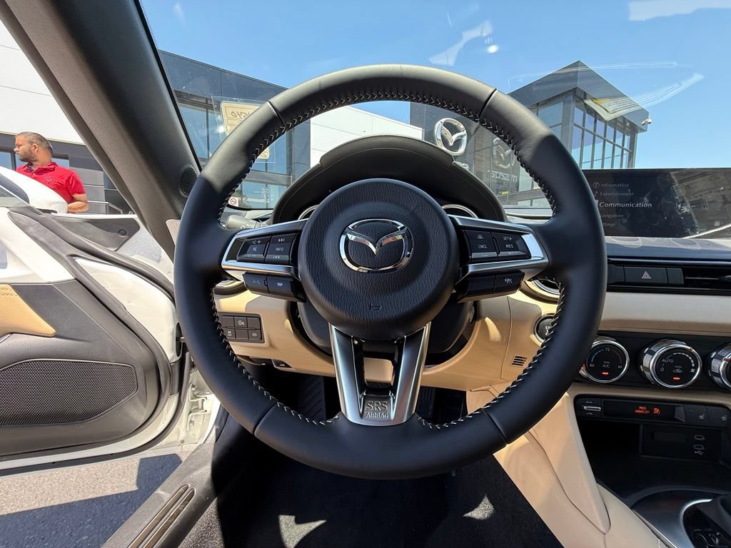 New 2026 MAZDA MX-5 Miata RF Grand Touring w/ Weather Package RWD image 19