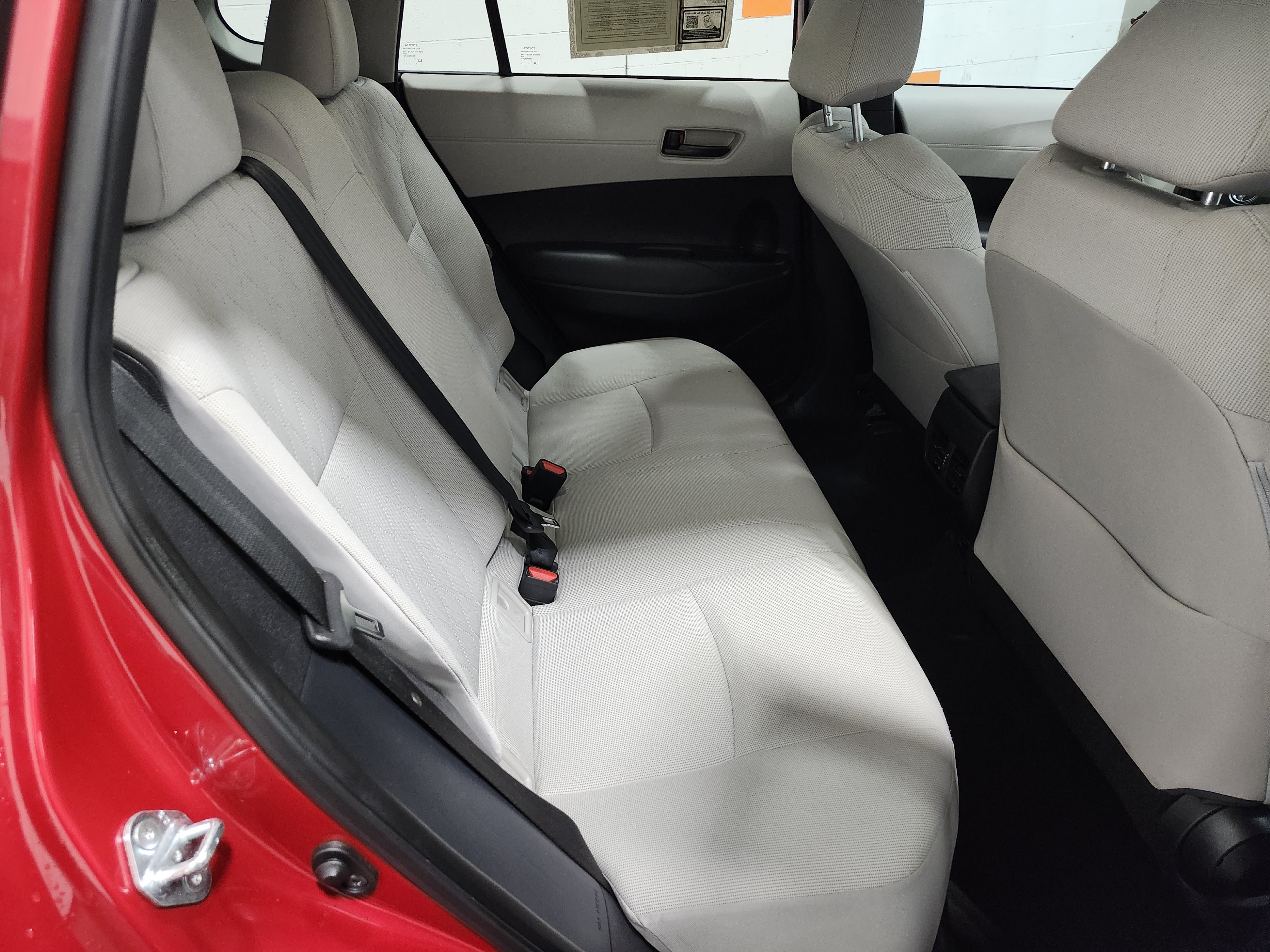 Used 2022 Toyota Corolla Cross LE FWD image 16