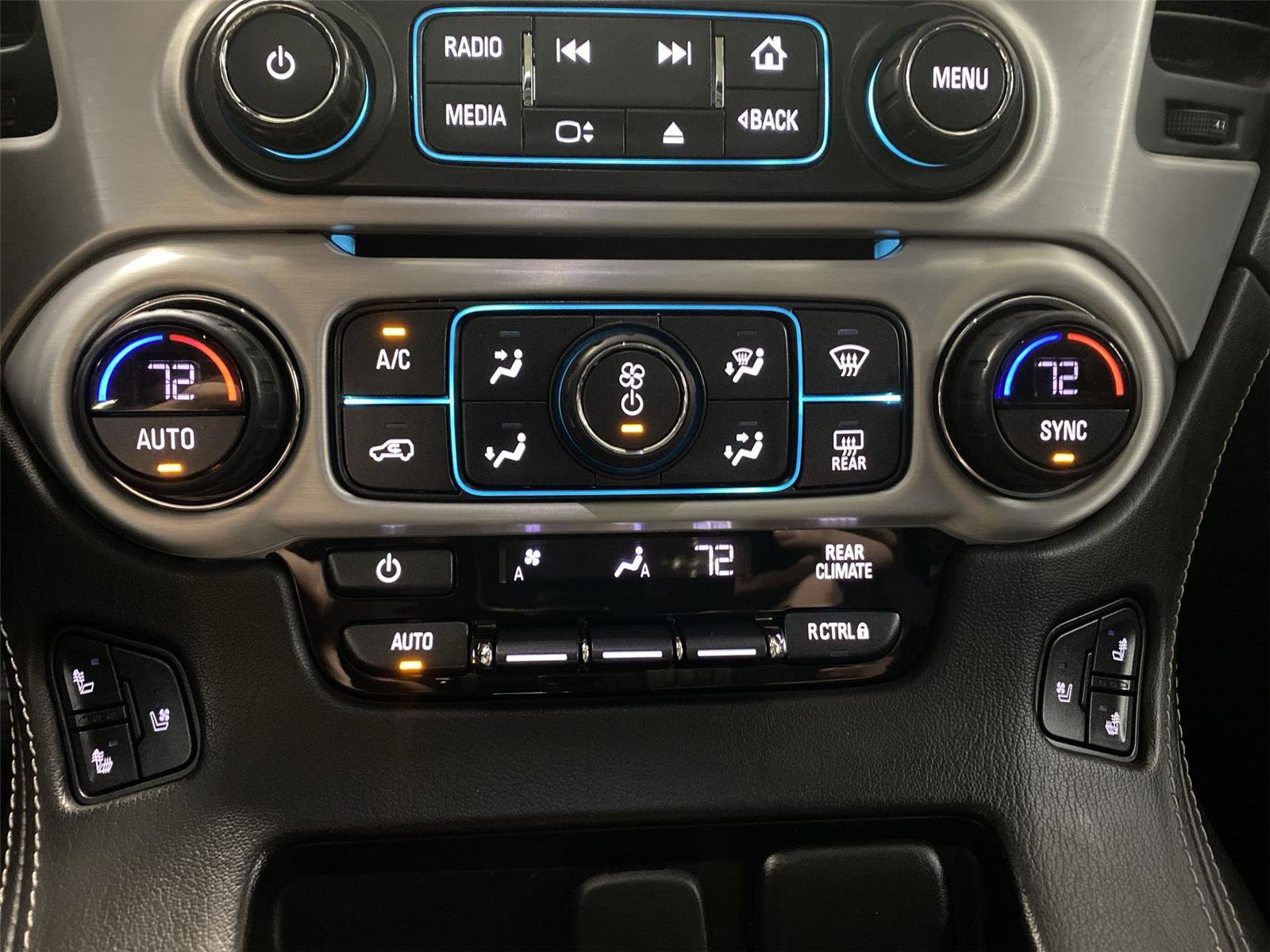 Used 2019 GMC Yukon SLT w/ Graphite Performance Edition image 21