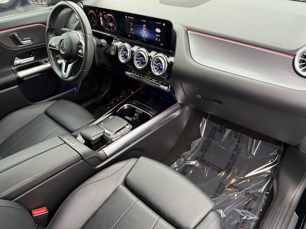 Used 2023 Mercedes-Benz GLA 250 image 17