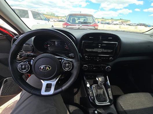 Used 2021 Kia Soul EX FWD image 10