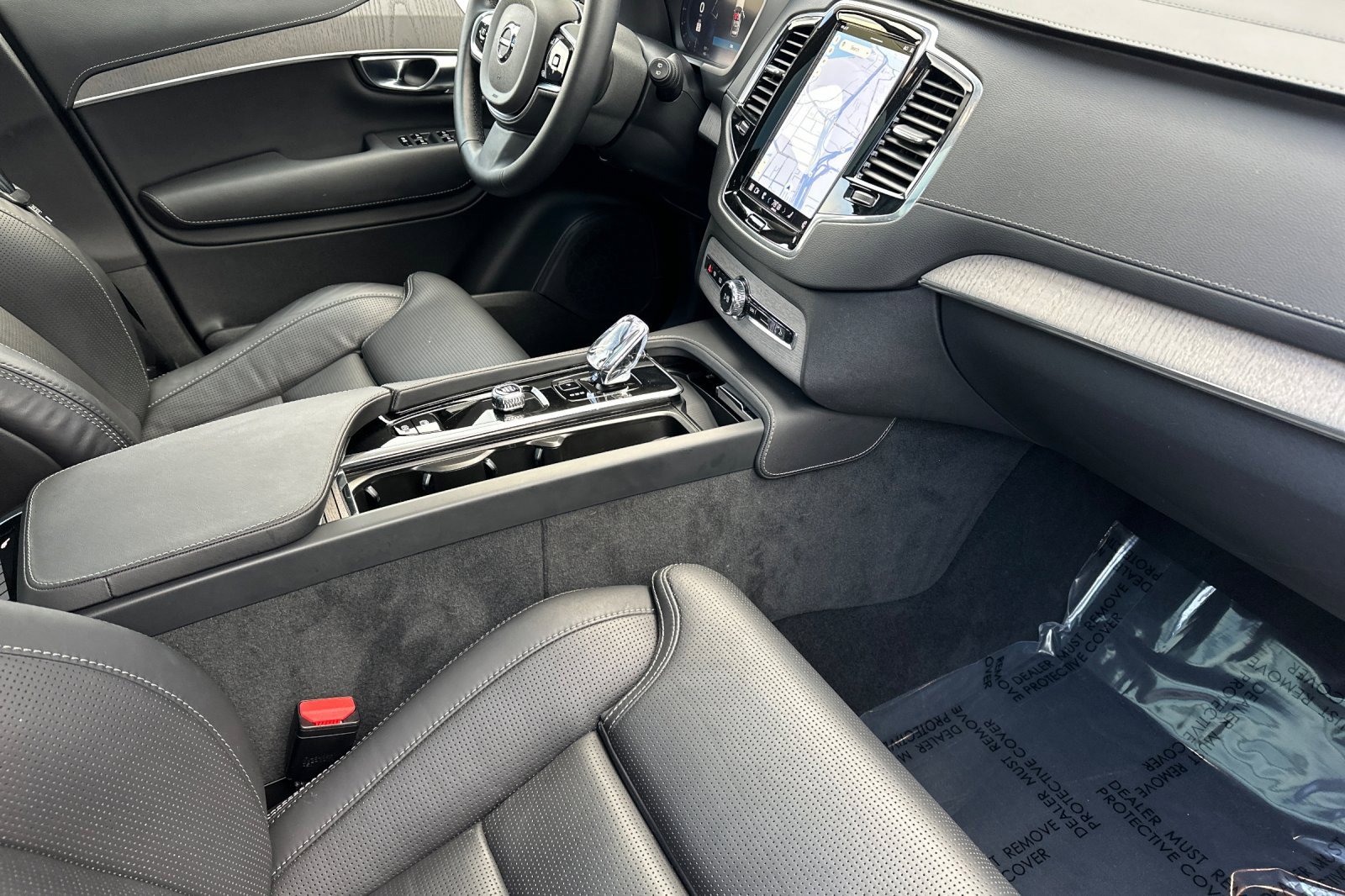 Certified 2025 Volvo XC90 B6 Ultra w/ Protection Package Premier image 20