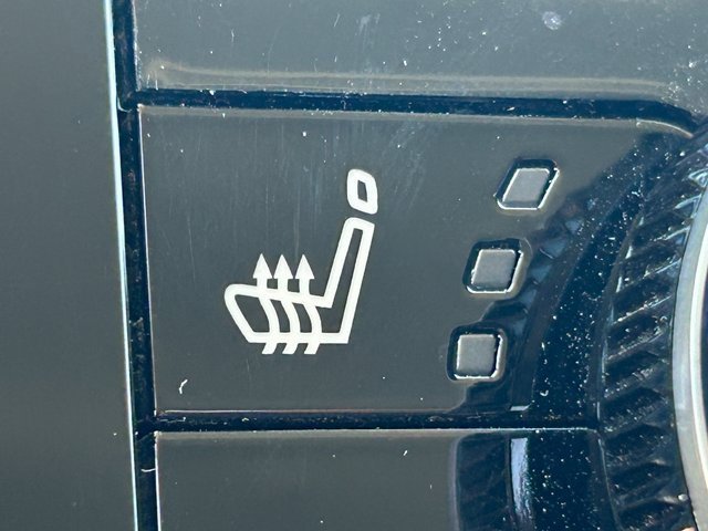 Used 2023 Nissan Armada SL w/ Captain's Chairs Package image 15