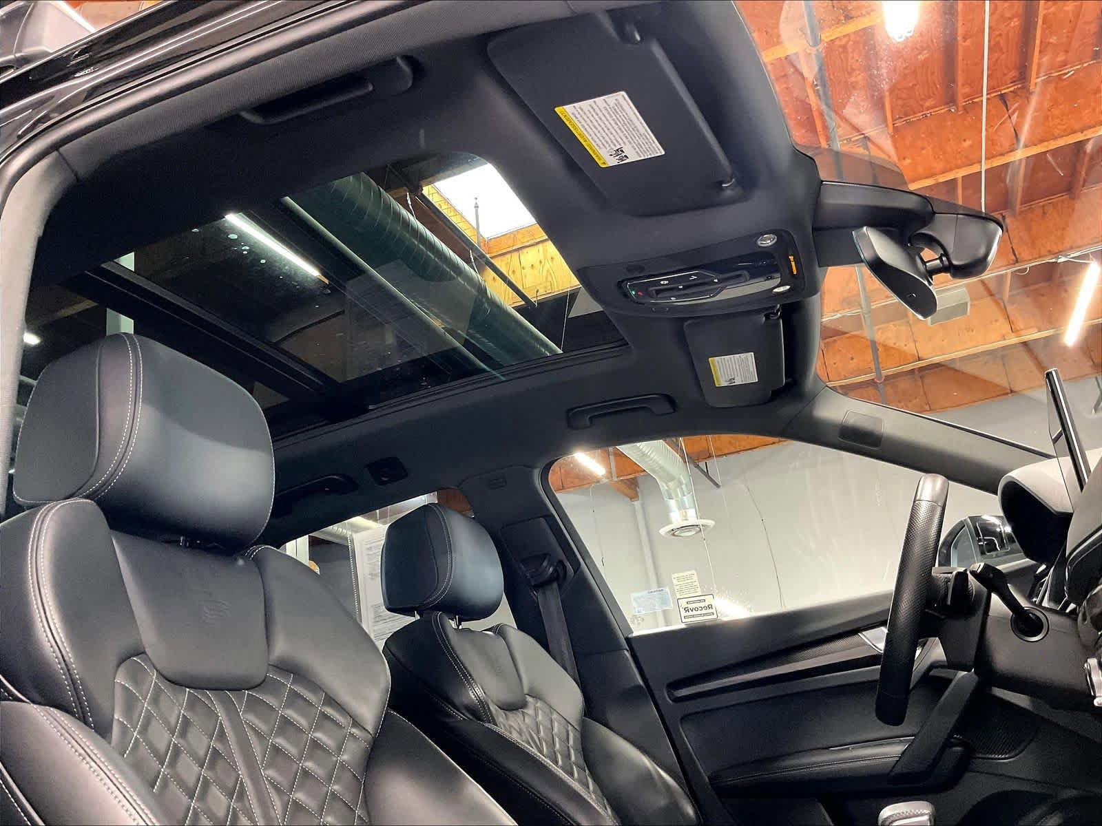 Used 2021 Audi SQ5 Premium Plus w/ Premium Plus Package AWD/4WD image 22
