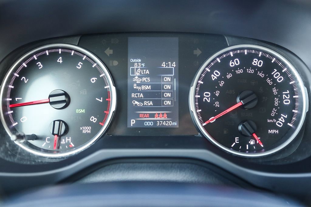 Used 2021 Toyota RAV4 XLE image 25