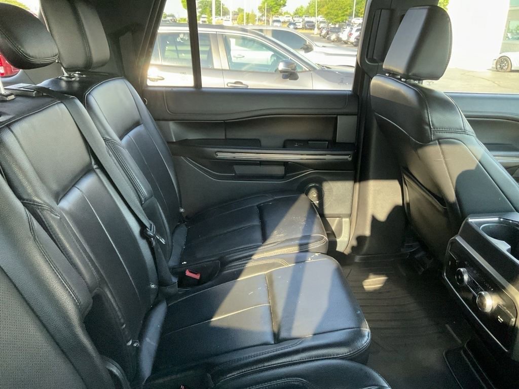 Used 2021 Ford Expedition Max XLT RWD image 5