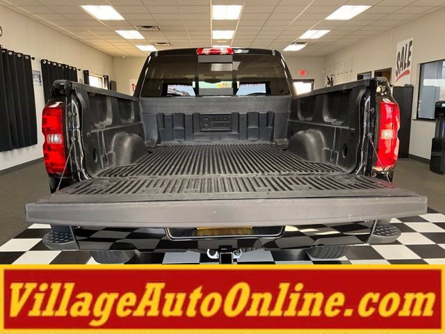 Used 2018 Chevrolet Silverado 1500 LT w/ All Star Edition AWD/4WD image 29