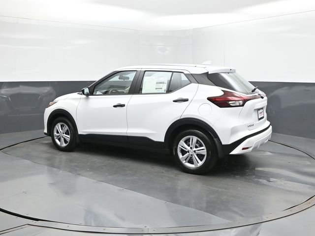 New 2025 Nissan Kicks Play S image 5