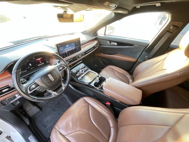 Used 2022 Lincoln Nautilus Reserve AWD/4WD image 17