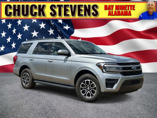 Used 2024 Ford Expedition XLT image 1