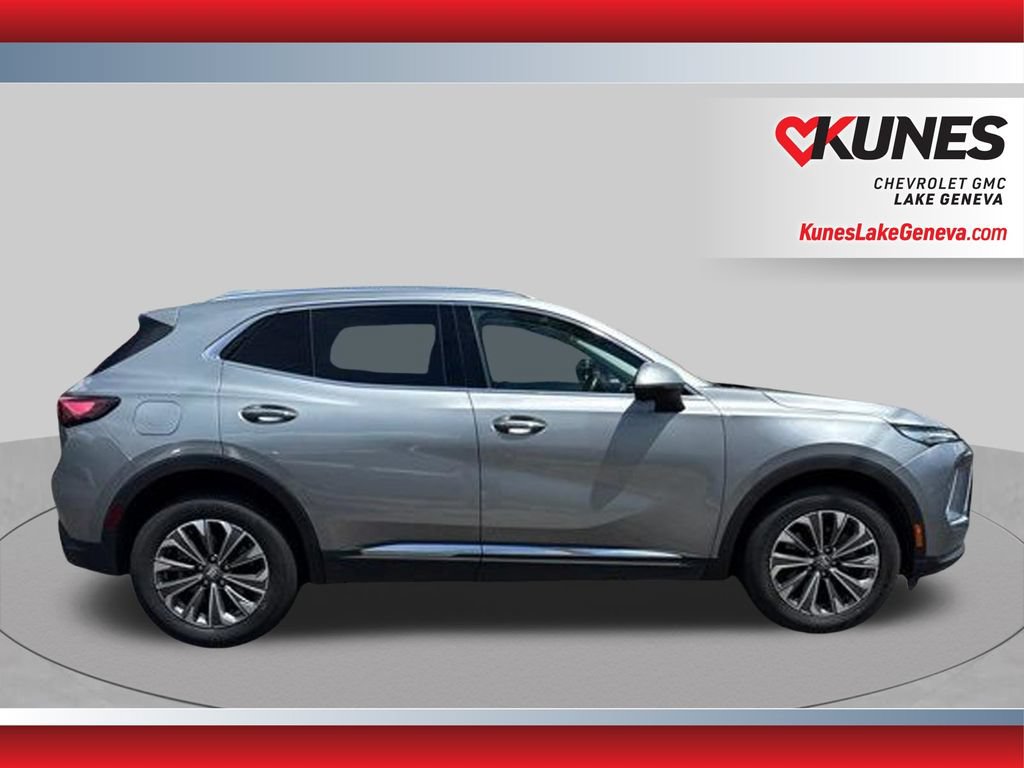 Used 2024 Buick Envision Preferred AWD/4WD image 3