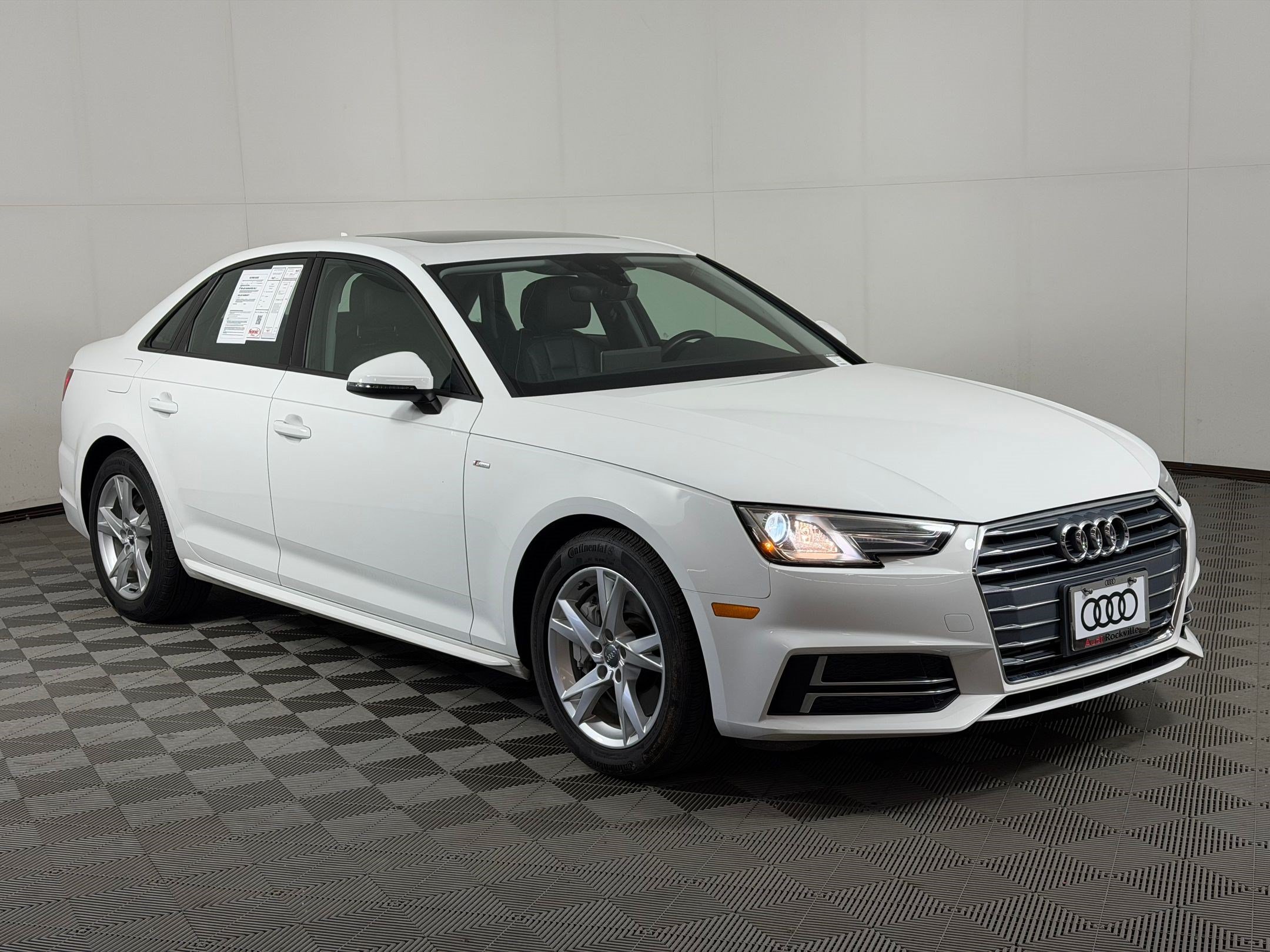 Used 2018 Audi A4 2.0T Premium AWD/4WD image 7