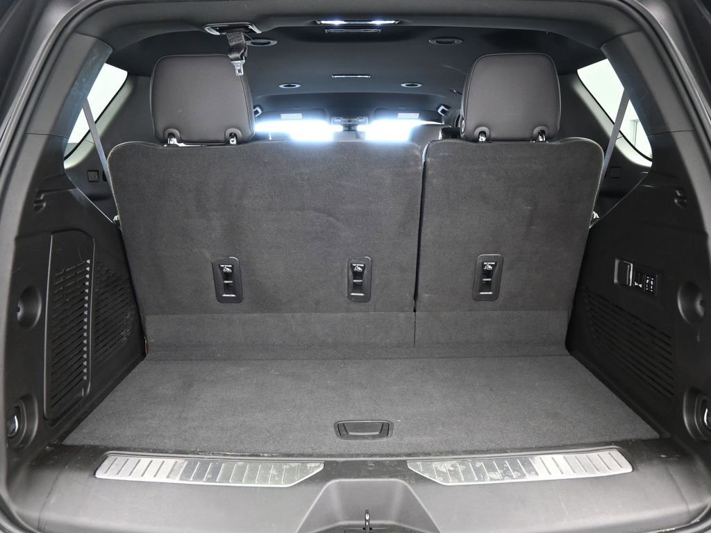 Used 2022 Chevrolet Tahoe RST w/ Luxury Package image 41