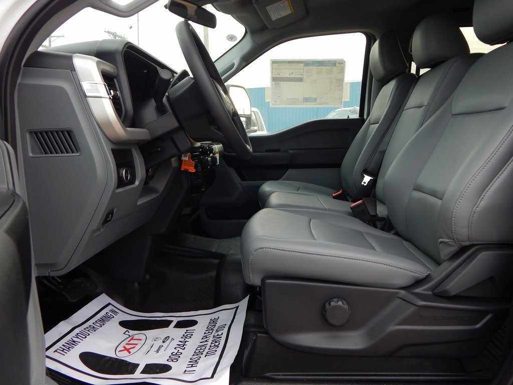 New 2026 Ford F350 2WD Crew Cab Super Duty image 11