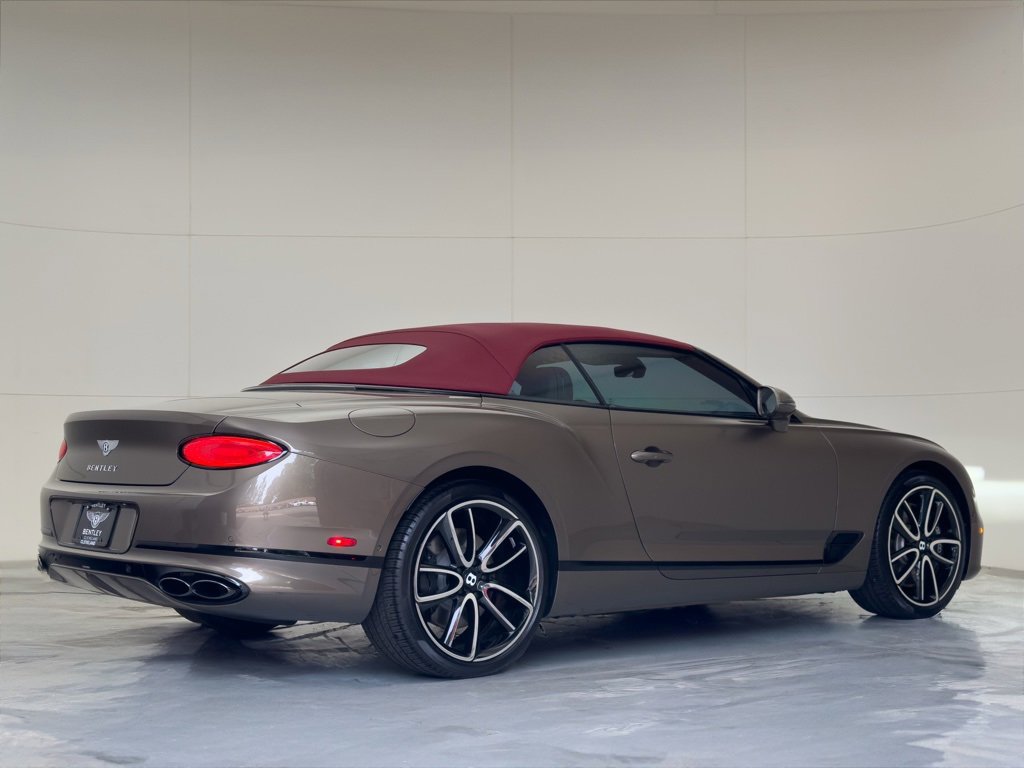 Certified 2024 Bentley Continental GT image 3