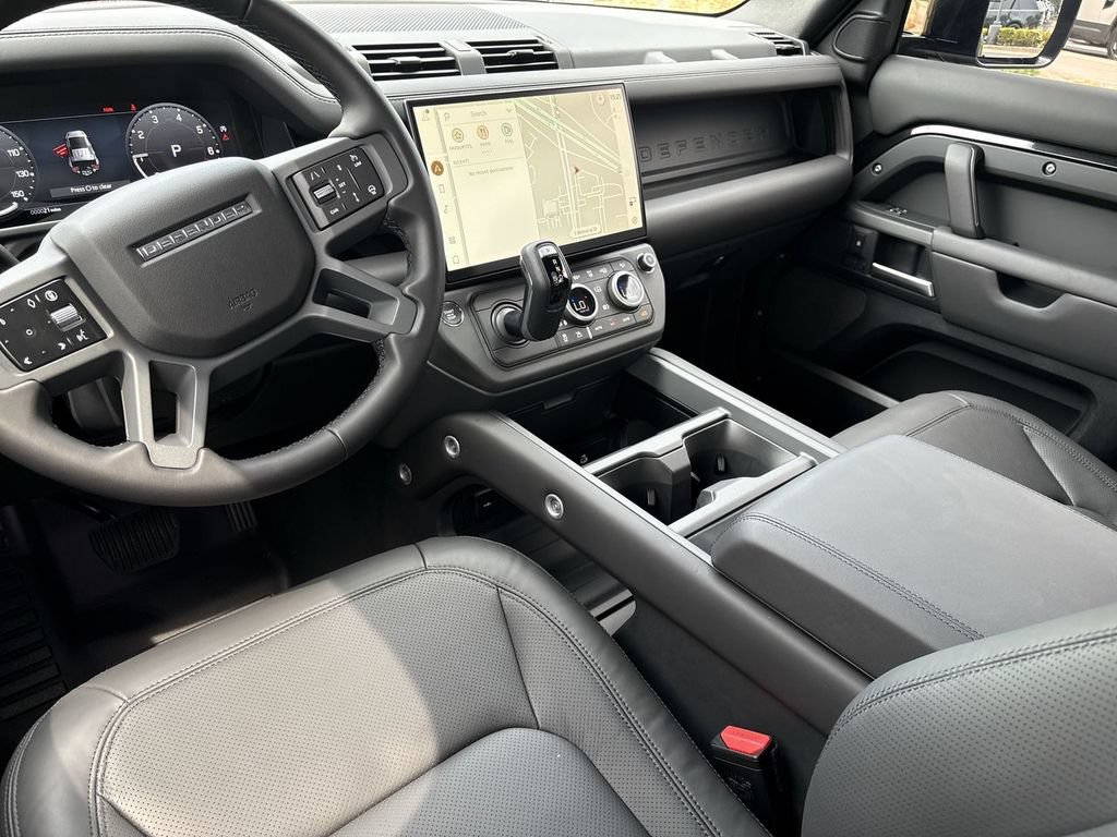 New 2026 Land Rover Defender 110 X-Dynamic SE AWD/4WD image 13