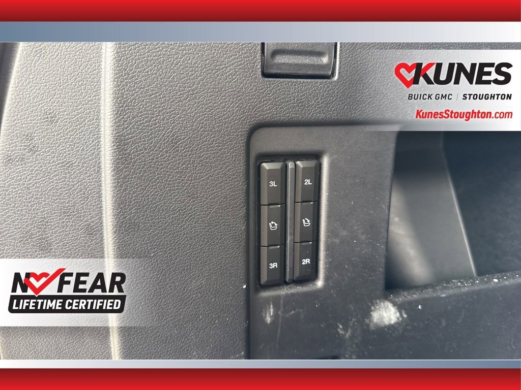 Used 2022 Ford Expedition Limited image 21