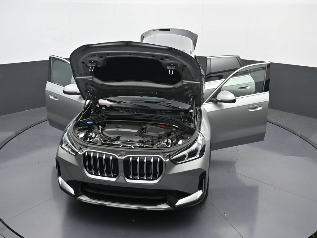 New 2026 BMW X1 xDrive28i w/ Convenience Package AWD/4WD image 38