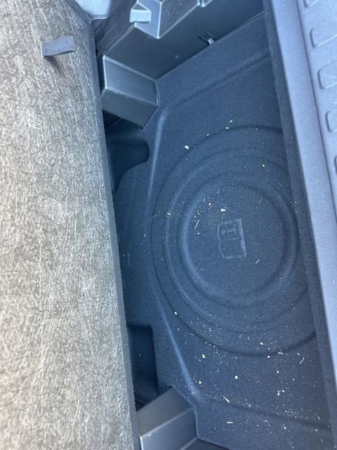 Used 2024 Chevrolet Equinox LT image 38