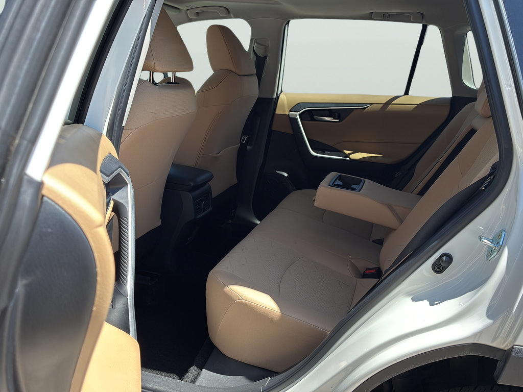 Used 2025 Toyota RAV4 XLE w/ Convenience Package FWD image 16