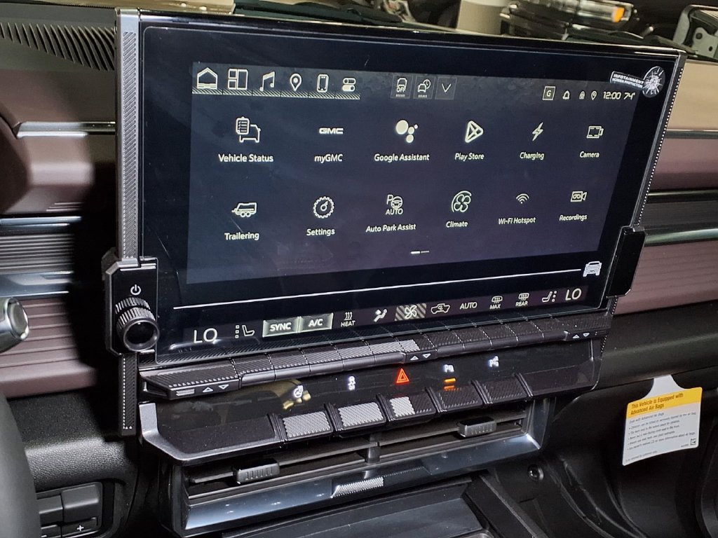 New 2026 GMC Hummer EV 4x4 Crew Cab w/ LPO, Illumination Package image 17