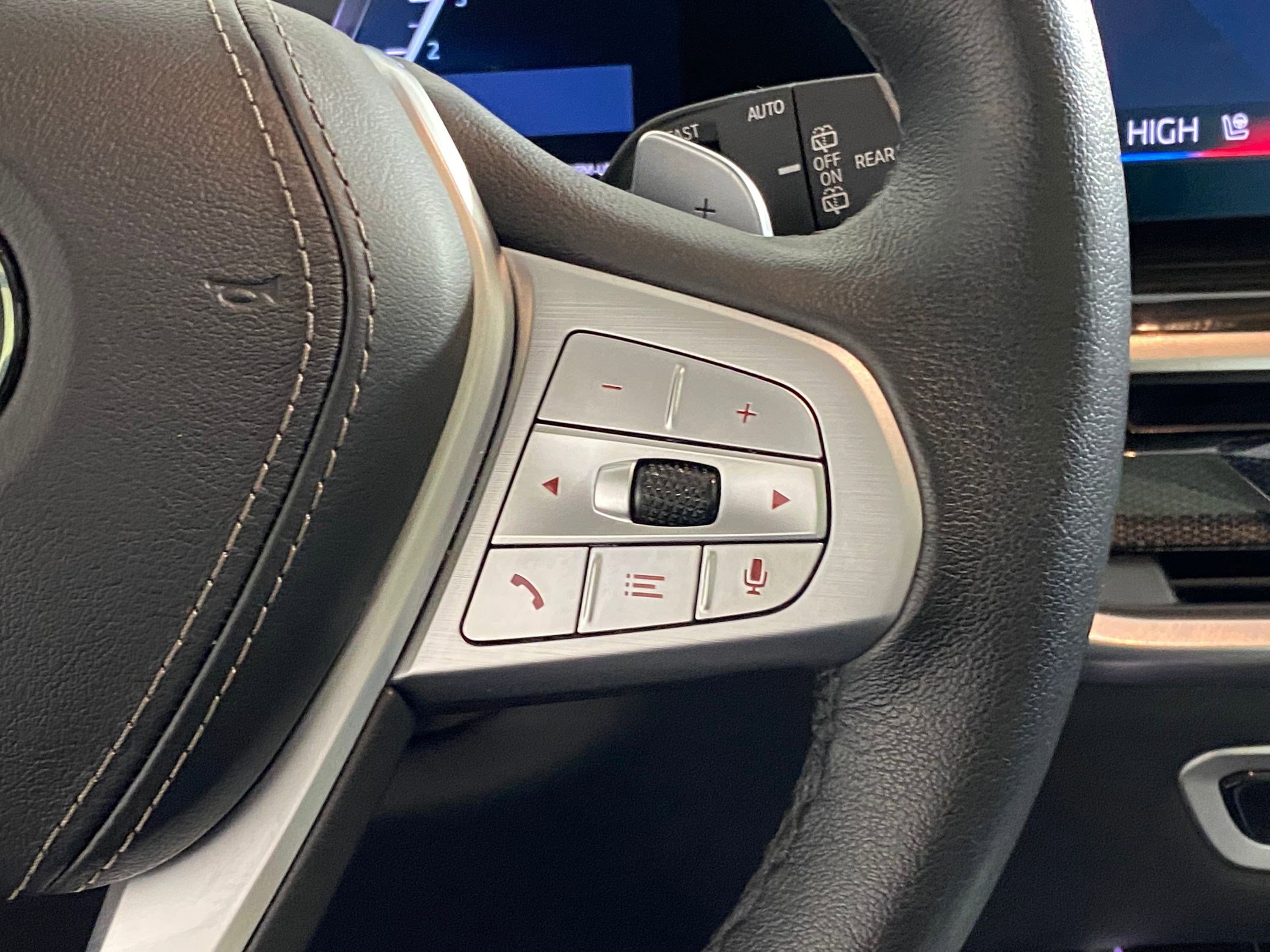 Certified 2025 BMW X7 xDrive40i image 30