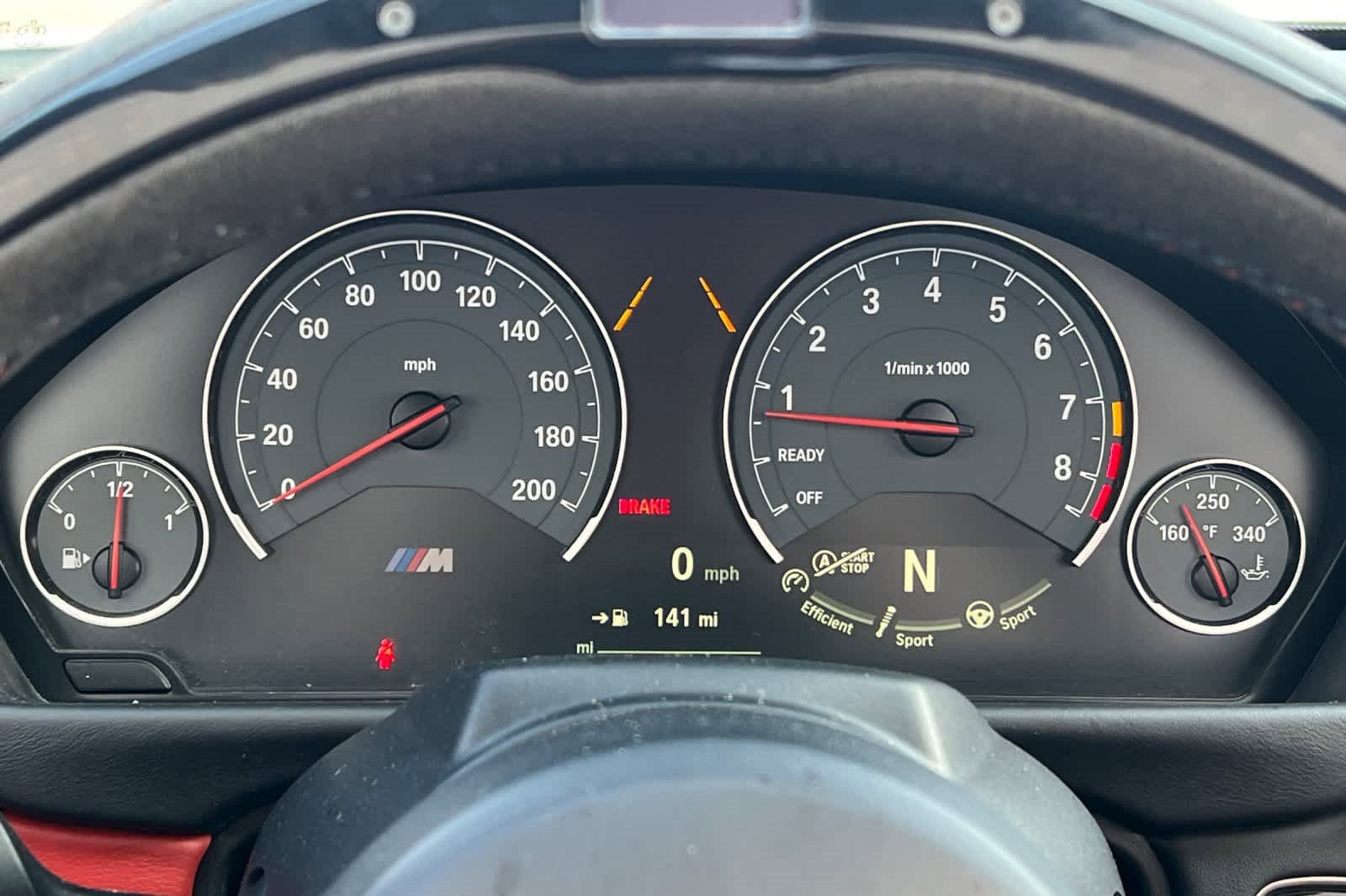 Used 2015 BMW M4 Convertible image 28