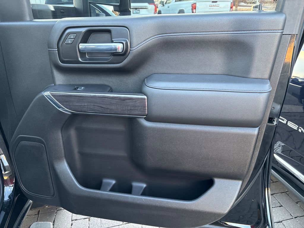 Certified 2022 Chevrolet Silverado 2500 LTZ image 47