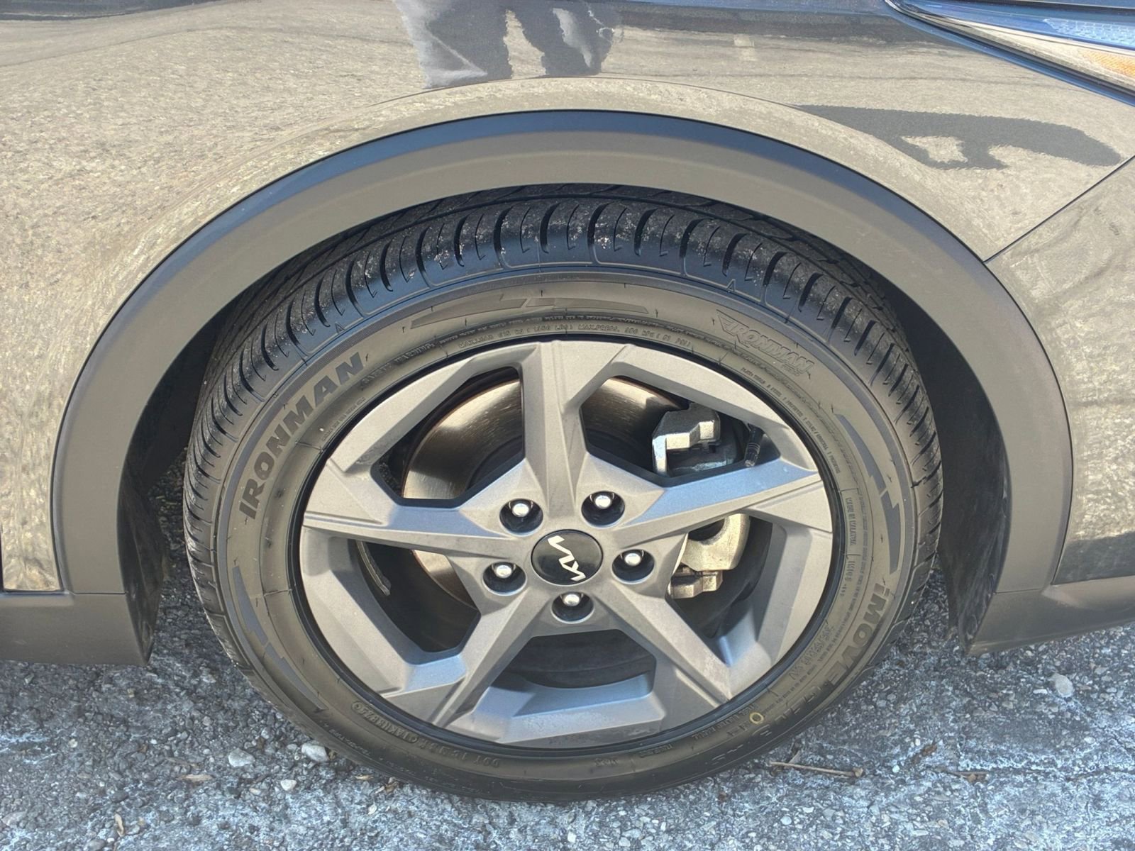 Used 2025 Kia K4 LXS image 24