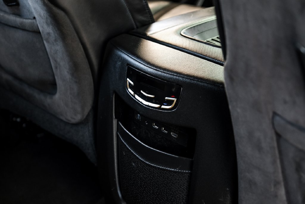 Used 2020 Cadillac Escalade Platinum AWD/4WD image 41
