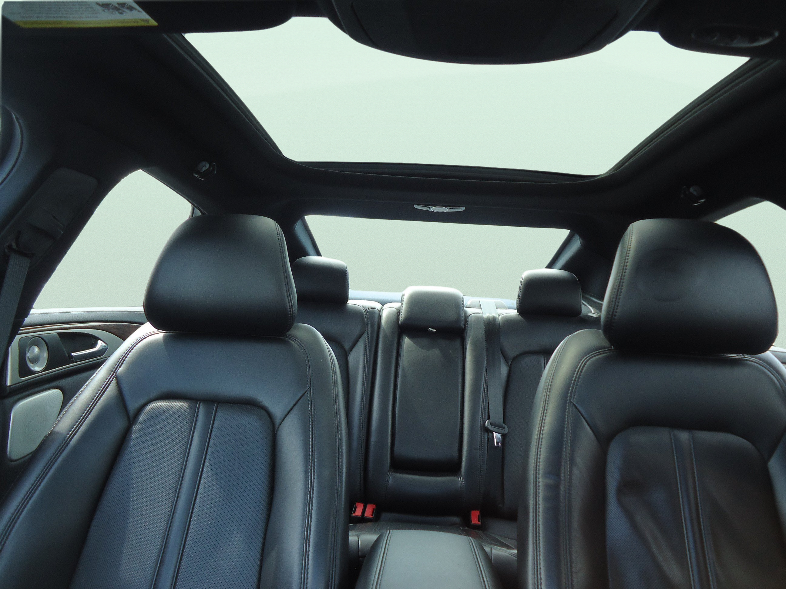 Used 2019 Lincoln MKZ Reserve w/ Luxury Package AWD/4WD image 31